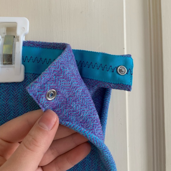 IVIVVA by lululemon purple snap scarf - Picture 9 of 13